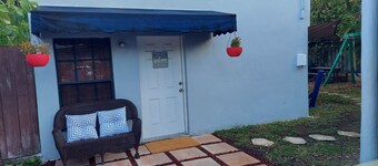 Little Havana Spanish style guest house by Calle Ocho