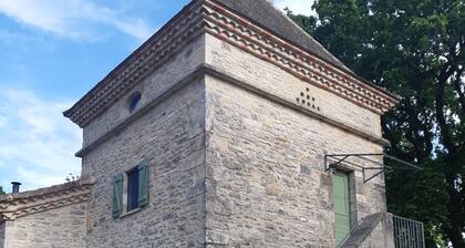 La turret aamiaismajoitus