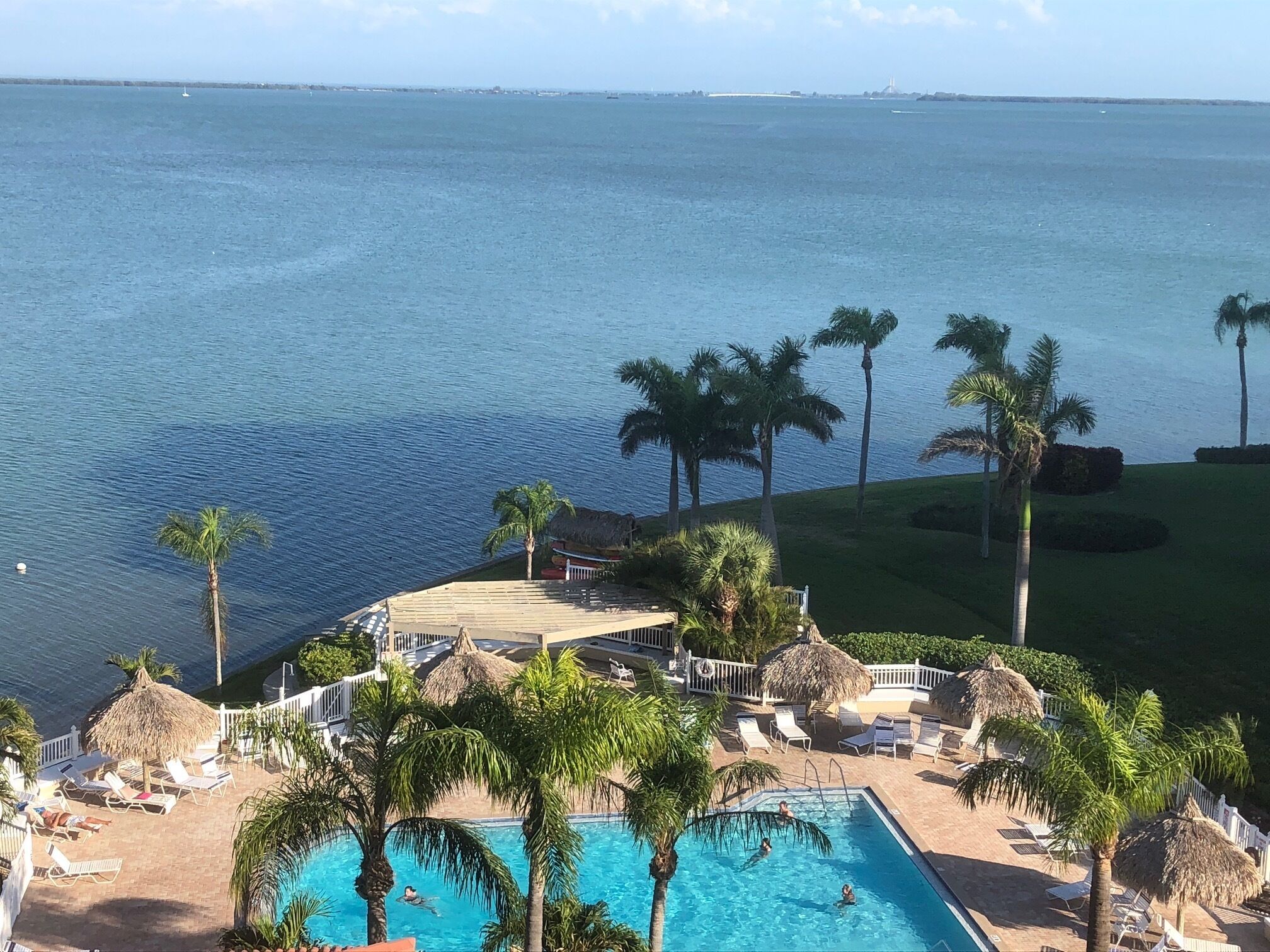 Beautiful Waterfront Condo