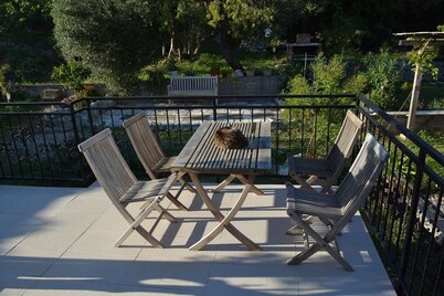 Apartamento Srsen para 7 personas en Kuciste, a solo 100 m del mar 