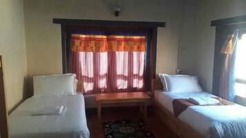 Double Room | Rollaway beds