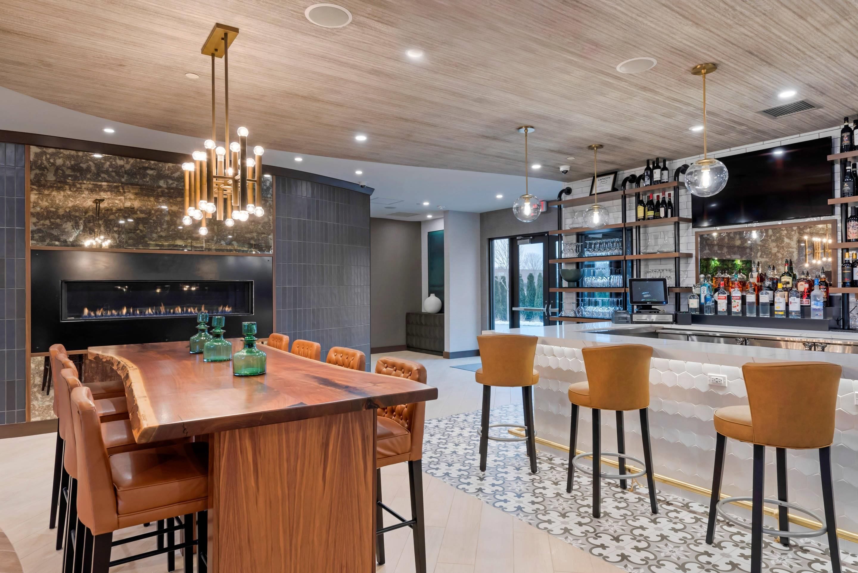 breakfast, lunch, dinner served; italian cuisine