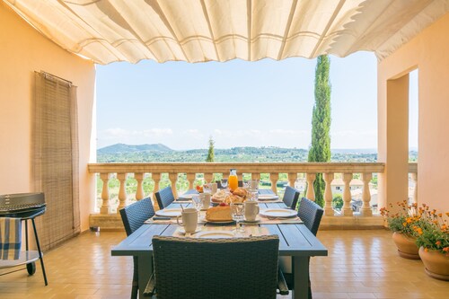 CA SA TIA VICARI - Chalet with private garden in Selva. Free WiFi