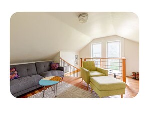 智能電視、書籍