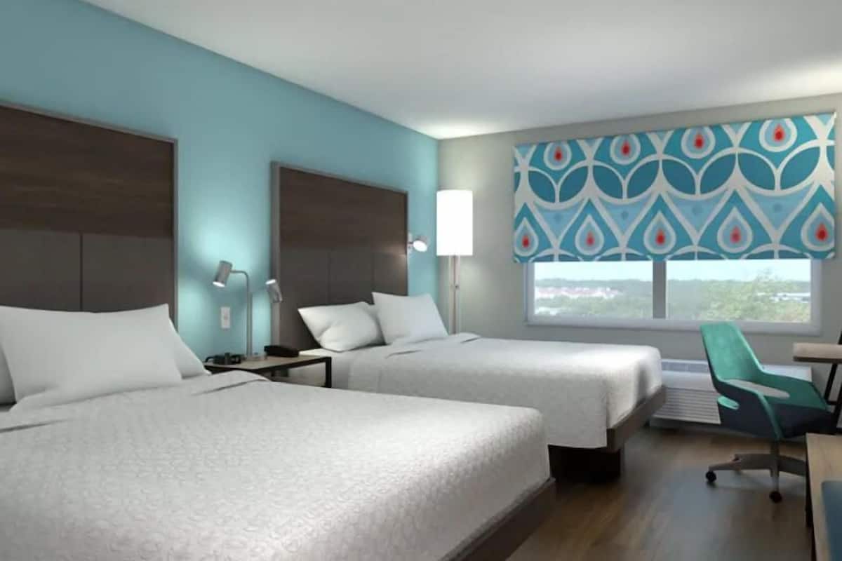 Desk, laptop workspace, free WiFi, bed sheets