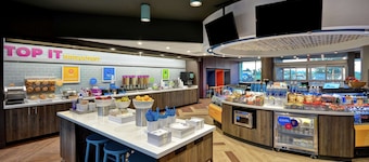 TRU by Hilton Denver