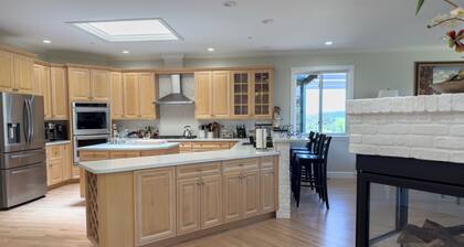 Woodhawk Manor of Alexander Valley