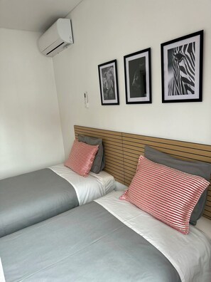 4 bedrooms, iron/ironing board, travel cot, free WiFi