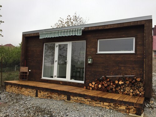 Cozy Garden House à proximité du centre-ville