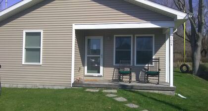 Orchard Lane at Round Lake.