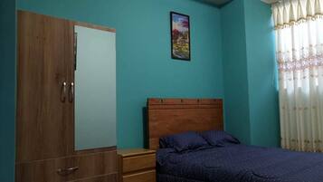 Apartment, Multiple Beds, Non Smoking | Iron/ironing board, free WiFi, bed sheets