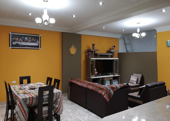 Interior - Cusco Hospedaje Living Traveling (Cusco)