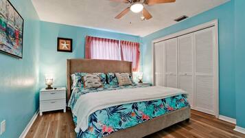 2 bedrooms, iron/ironing board, travel crib, free WiFi