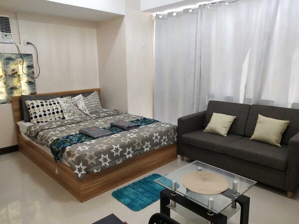 1 camera, Wi-Fi, lenzuola