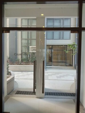 Interior - Cozy studio unit @ Viceroy Condo, Mckinley Taguig (Taguig)