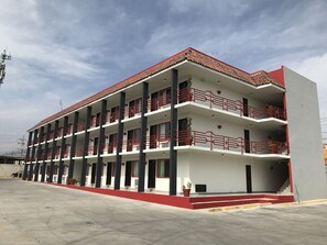 Exterior - Hotel El Refugio (Tijuana)