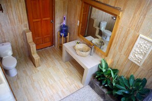 Pancuran mandi, hulu semburan mandi hujan, pengering rambut