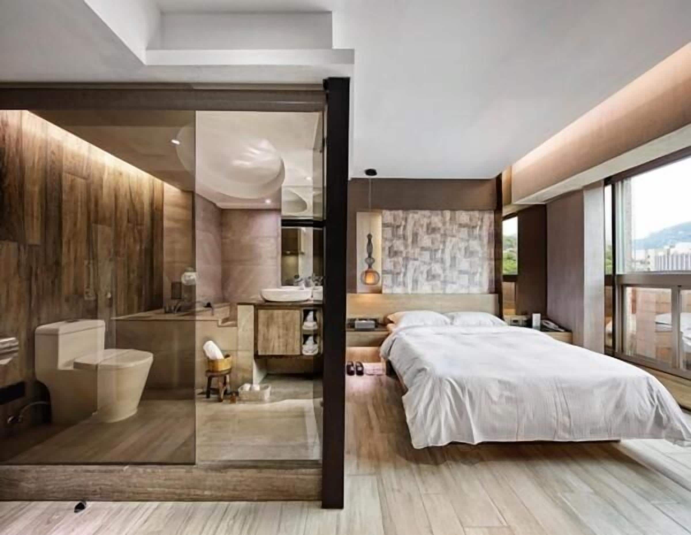 Escritorio, cortinas blackout, wifi gratis y ropa de cama 