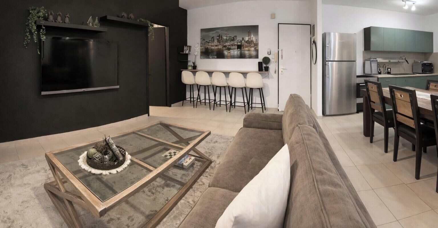 Familieleilighet, 2 soverom, kjøkken, byutsikt | Oppholdsområde