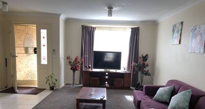 Lovely country gumnut b&B
