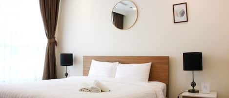 2 bedrooms, in-room safe, iron/ironing board, free WiFi