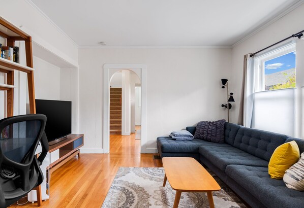 تلفزيون ذكي، كُتُب