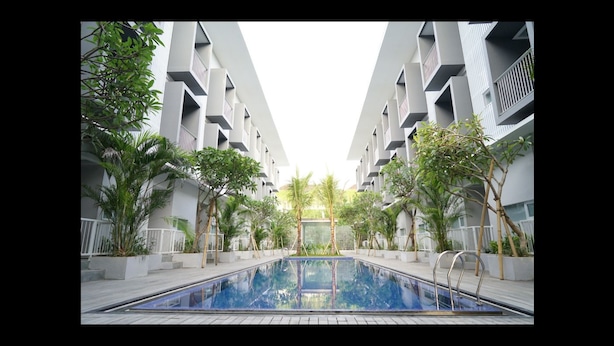 Exterior - The Rooms and Apartment (Denpasar)