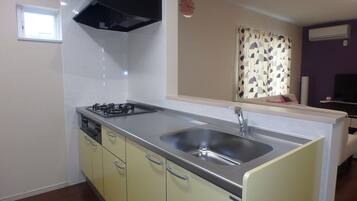 Fridge, microwave, stovetop, rice cooker