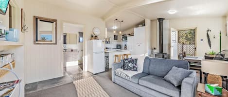 TV, fireplace, DVD player