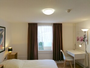 2 Schlafzimmer, Bügeleisen/Bügelbrett, WLAN, Bettwäsche