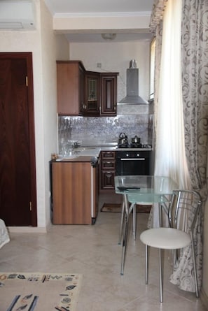 Private kitchenette