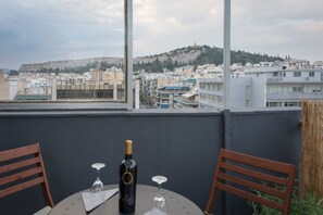Apartment | Balcony view - Nest Studio with Terrace, Acropolis View (Athens)