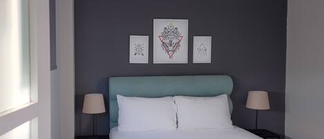 Apartment | Blackout curtains, soundproofing, iron/ironing board, free WiFi
