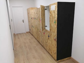 Lockers - Albergue SCQ - Hostel (Santiago de Compostela)