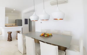 Dining - Villa Aphrodite (Mykonos)