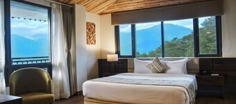 Udaan Olive Hotel & Spa Pelling