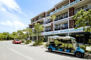 Property grounds - West Phu Quoc Hotel (Phu Quoc)