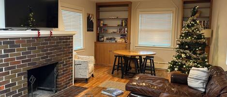 Smart TV, books