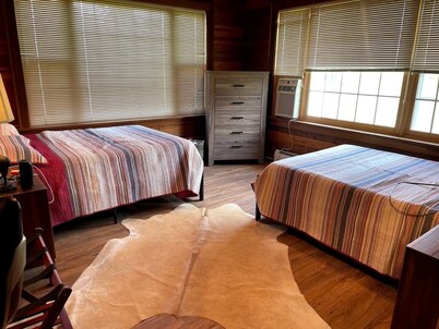 Sentinel Rock Ranch @ The Ox Bow 
Fishing, Hunting, Exploring, Memory Making