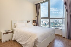 2 多间卧室、客房内保险箱、熨斗/熨衣板、WiFi