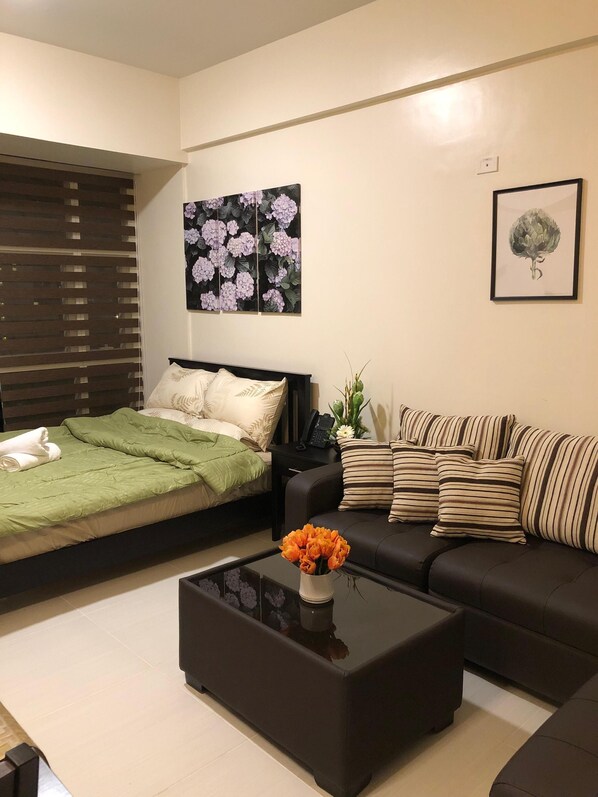 1 bedroom, iron/ironing board, free WiFi, bed sheets