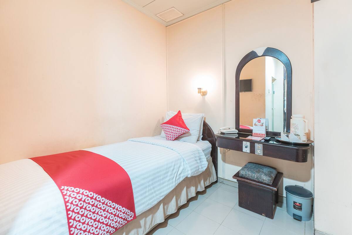 Habitación individual estándar, 1 cama individual | 1 habitación, escritorio, wifi gratis y ropa de cama