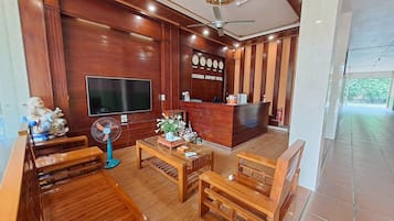 Ngoại thất