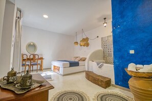 Coffres-forts dans les chambres, Wi-Fi gratuit, draps fournis