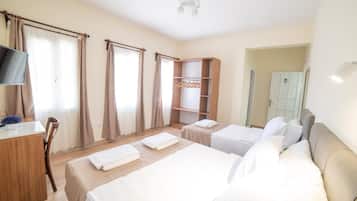 Minibar, lits bébé (en supplément), Wi-Fi gratuit, draps fournis