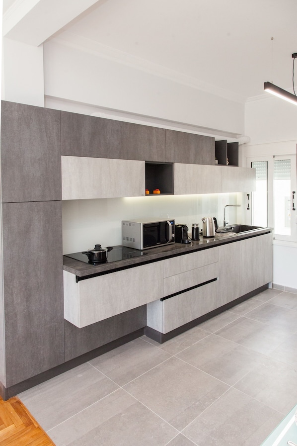 Apartment, 2 Bedrooms | Private kitchen | Full-size fridge, oven, stovetop, coffee/tea maker - Apartment with Lovely View At Kolonaki (Athens)