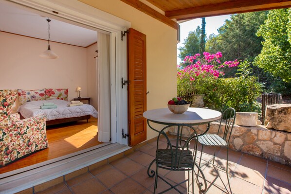 Villa, 4 habitaciones, vista a la alberca | Vista desde la habitación