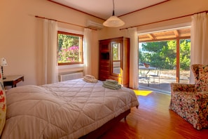 Villa, 4 Bedrooms, Pool View | Soundproofing, iron/ironing board, free WiFi, bed sheets
