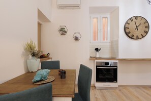 Interior - Studio Nona in Old Town By Konnect (Corfu)