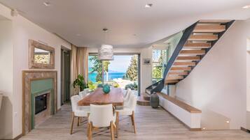 Villa, 4 Bedrooms, Sea View | In-room dining